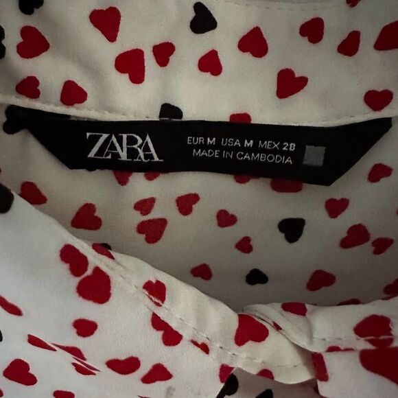 Zara white silken long sleeve button down shirt with red and black hearts NWOT M - Picture 3 of 14